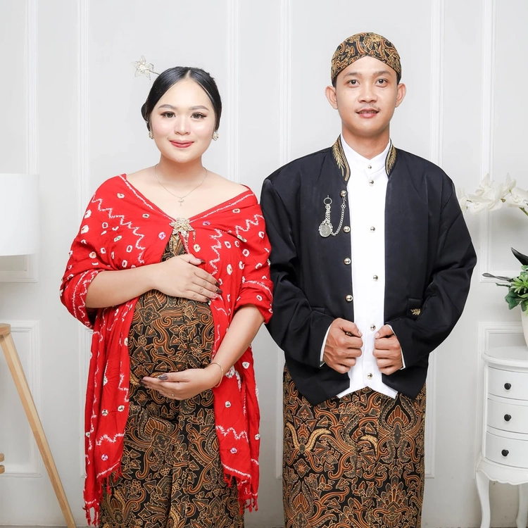 Jasa Make Up Maternity