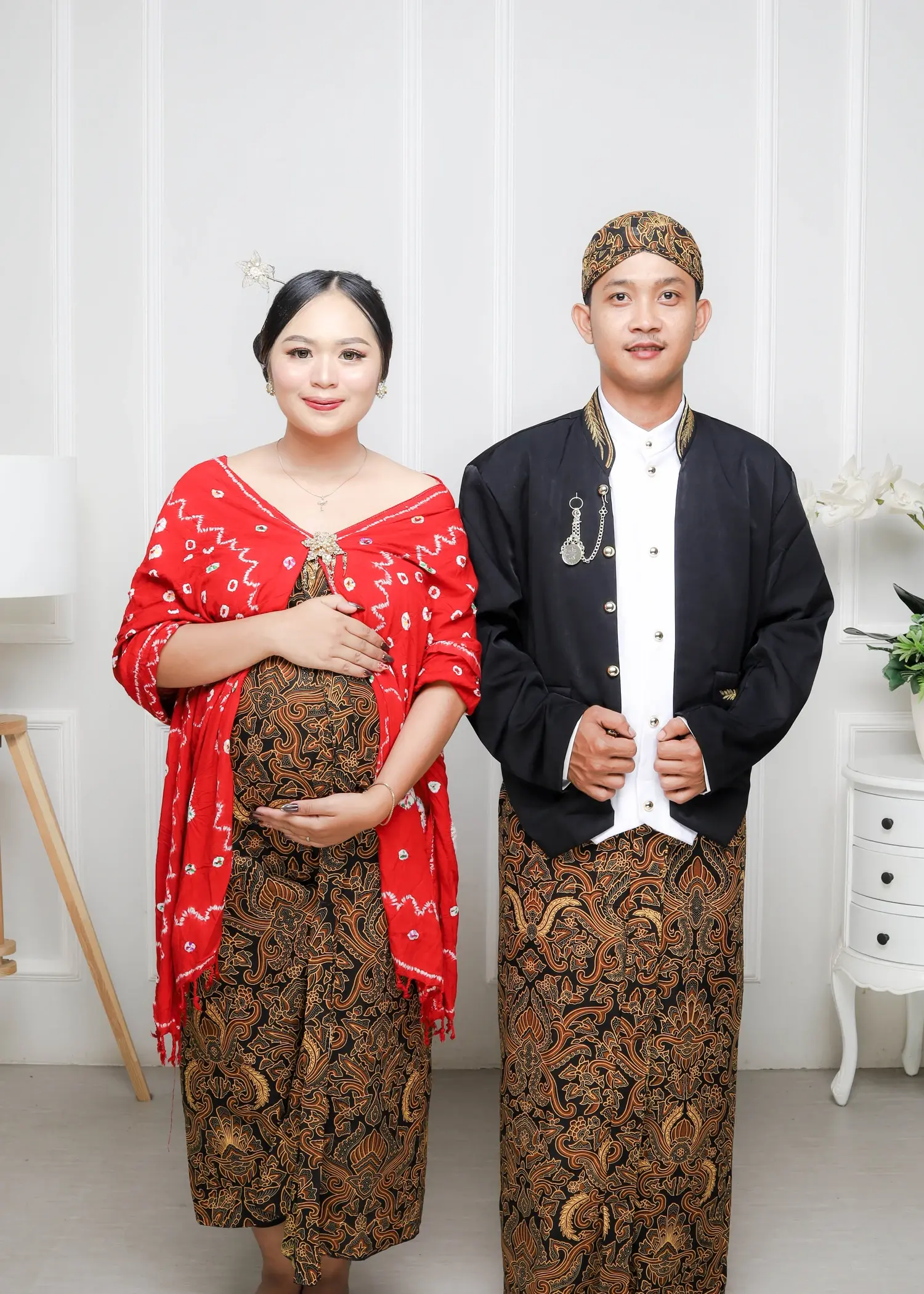 Make Up Maternity
