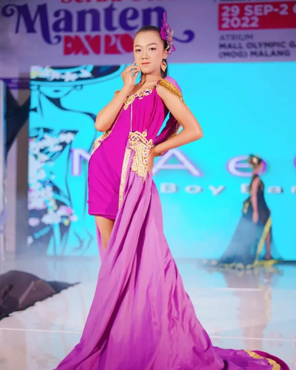 Makeup Fashion Show
