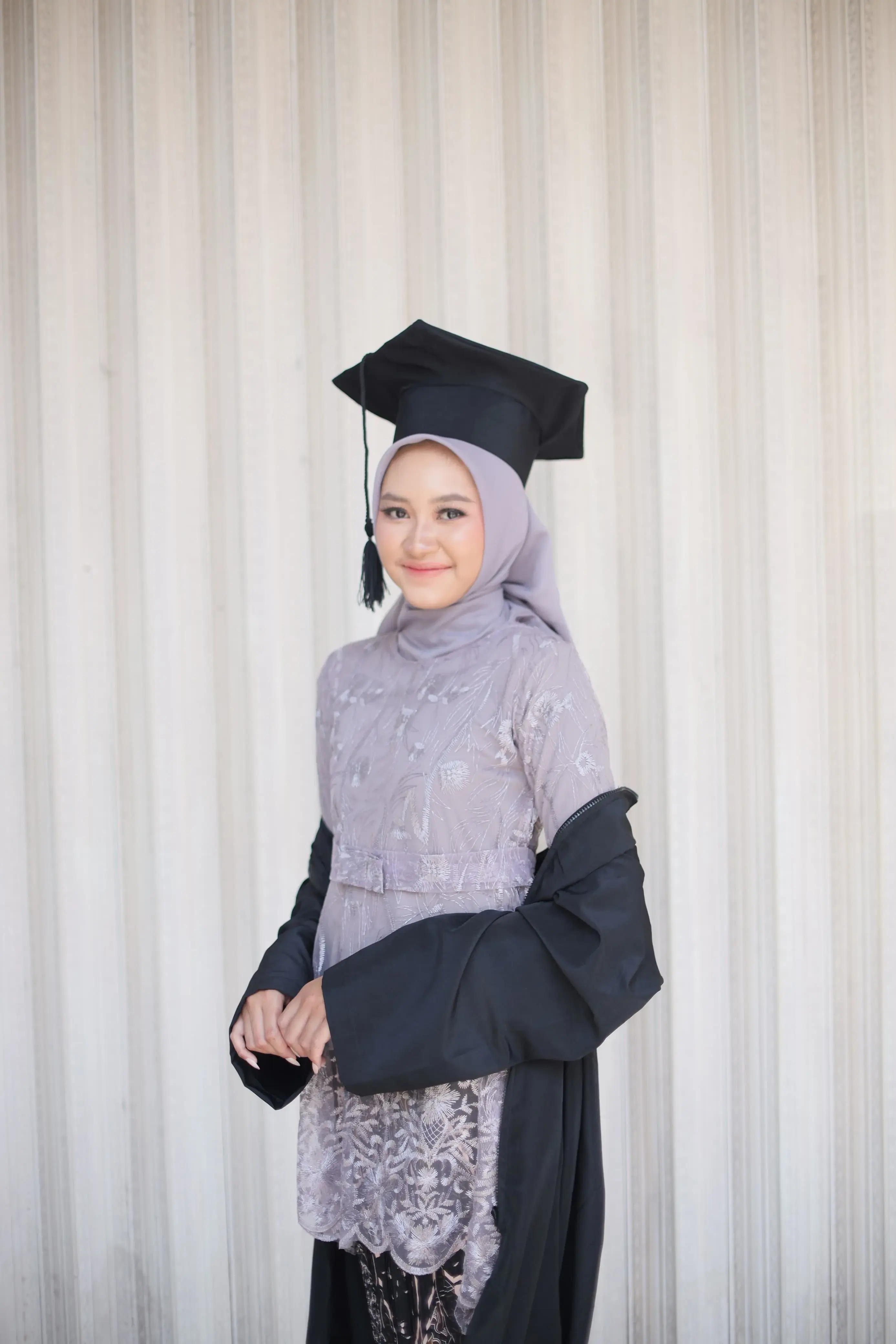 Makeup Wisuda