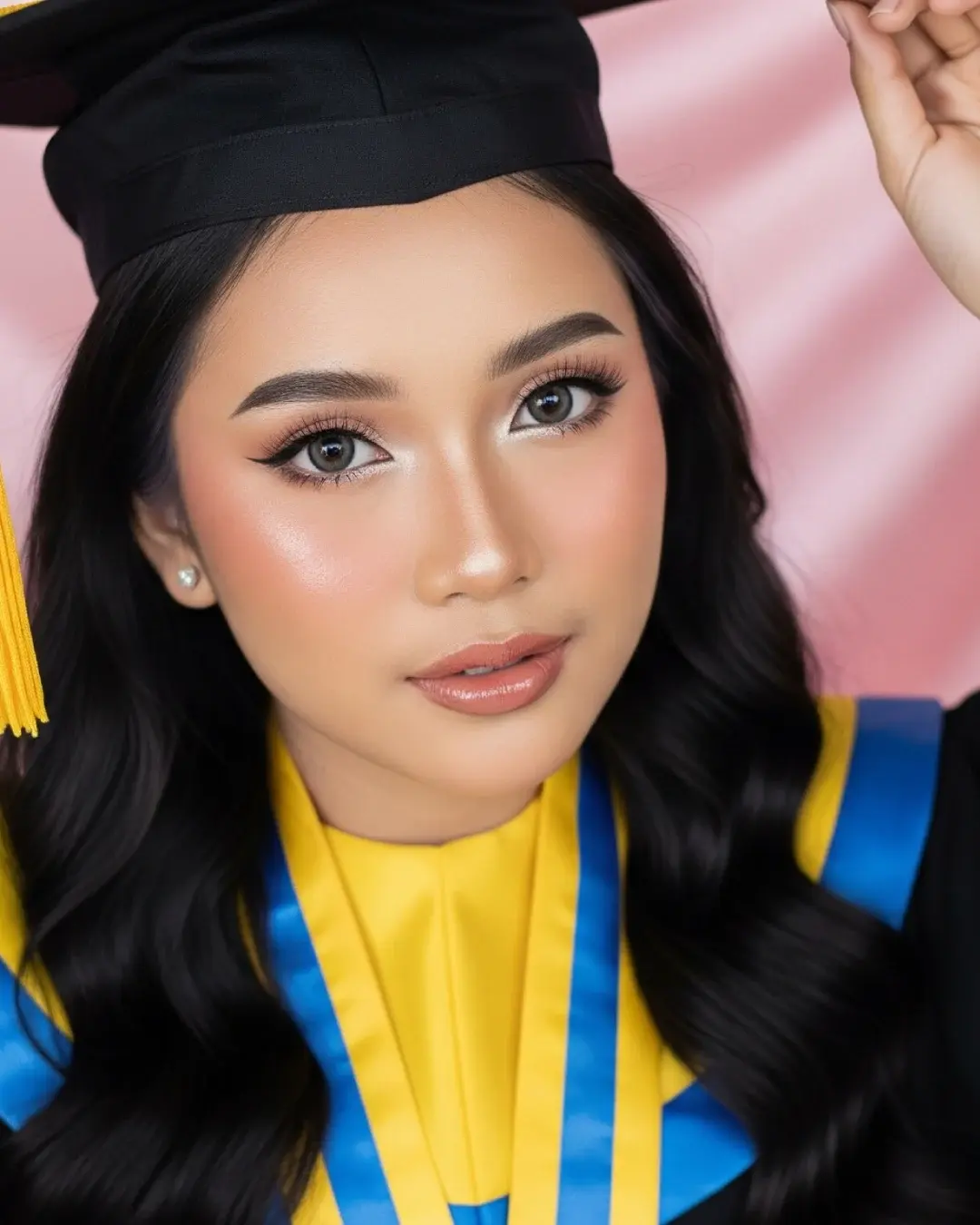 Makeup Wisuda
