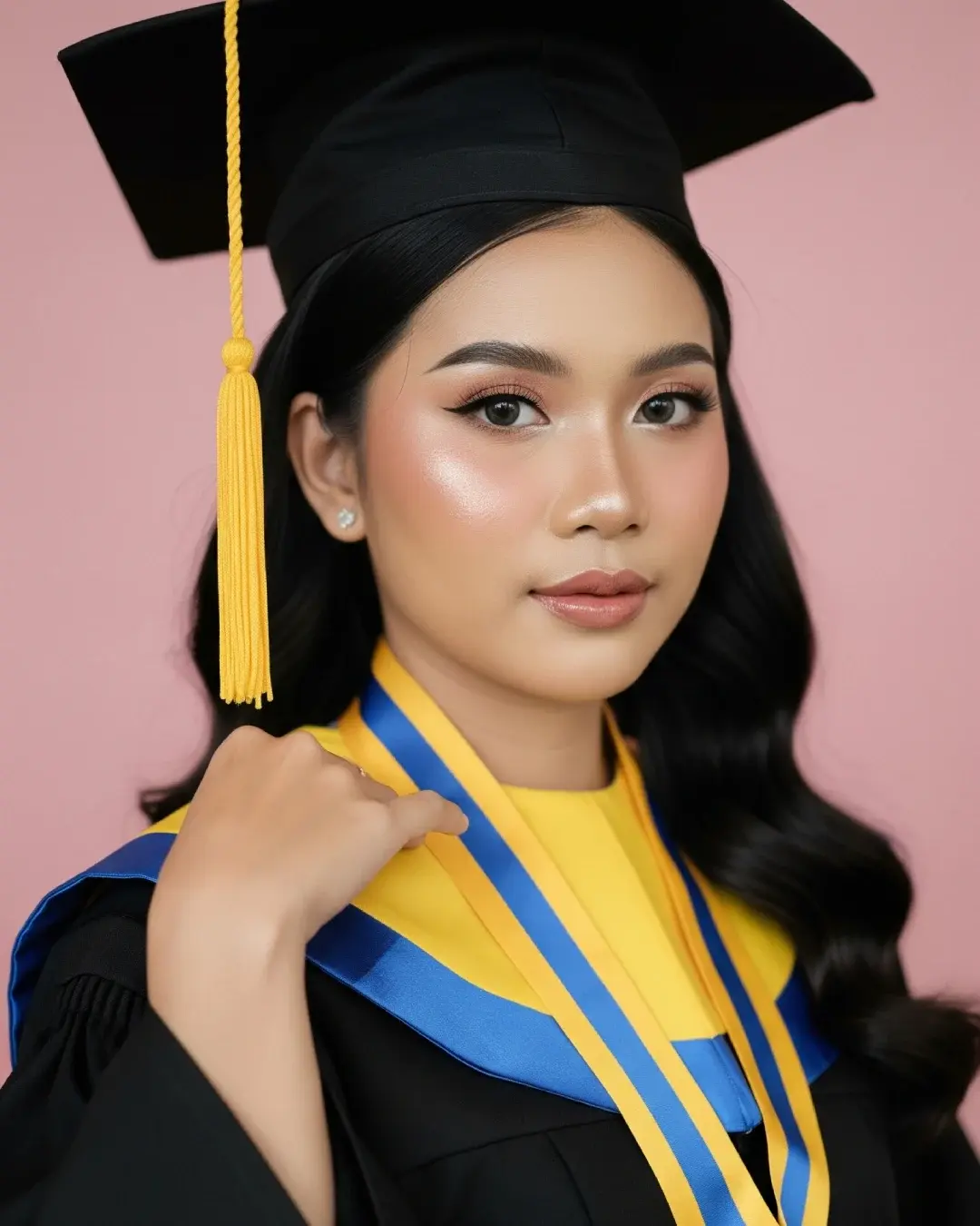Makeup Wisuda