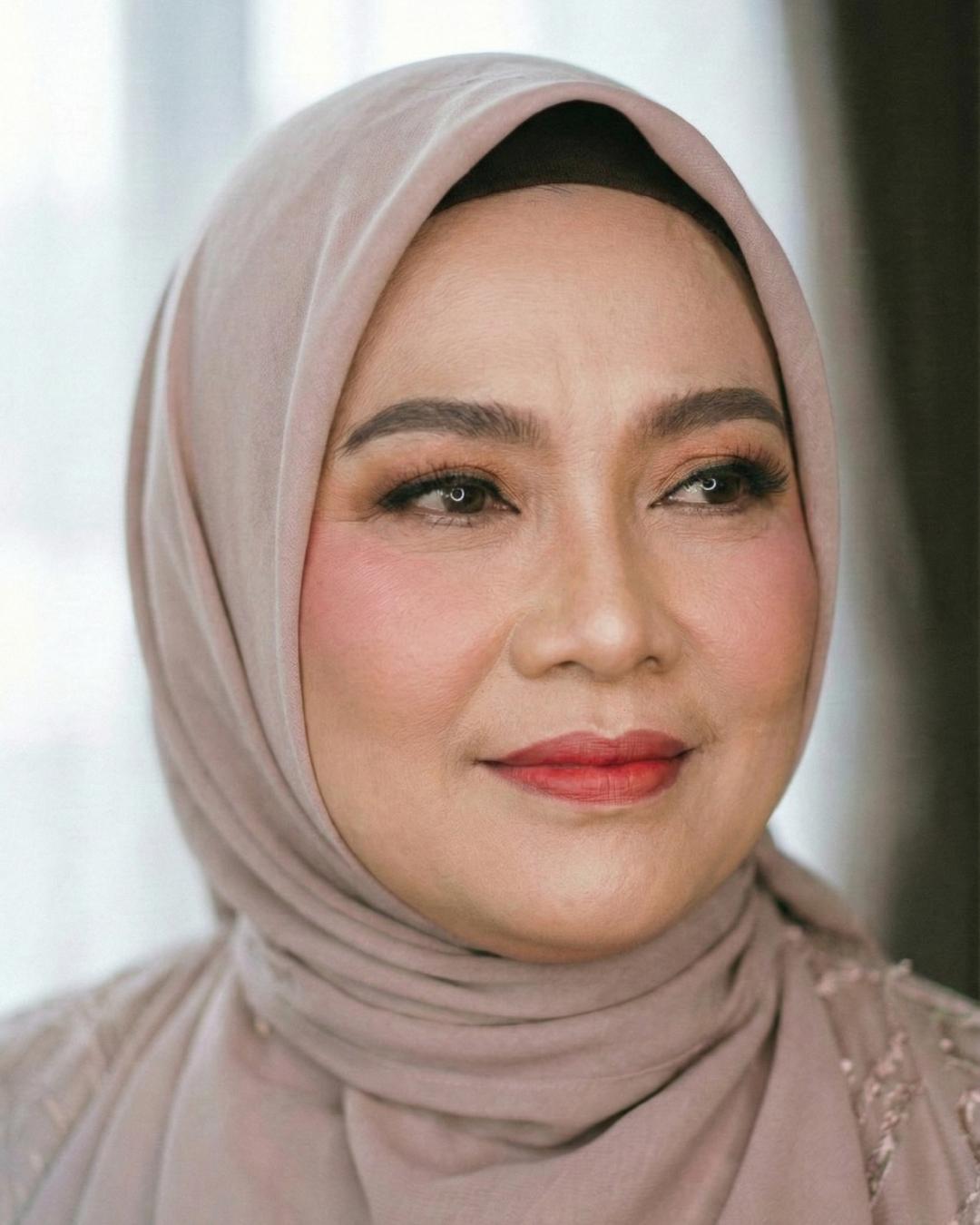 Makeup Pendamping Wisuda