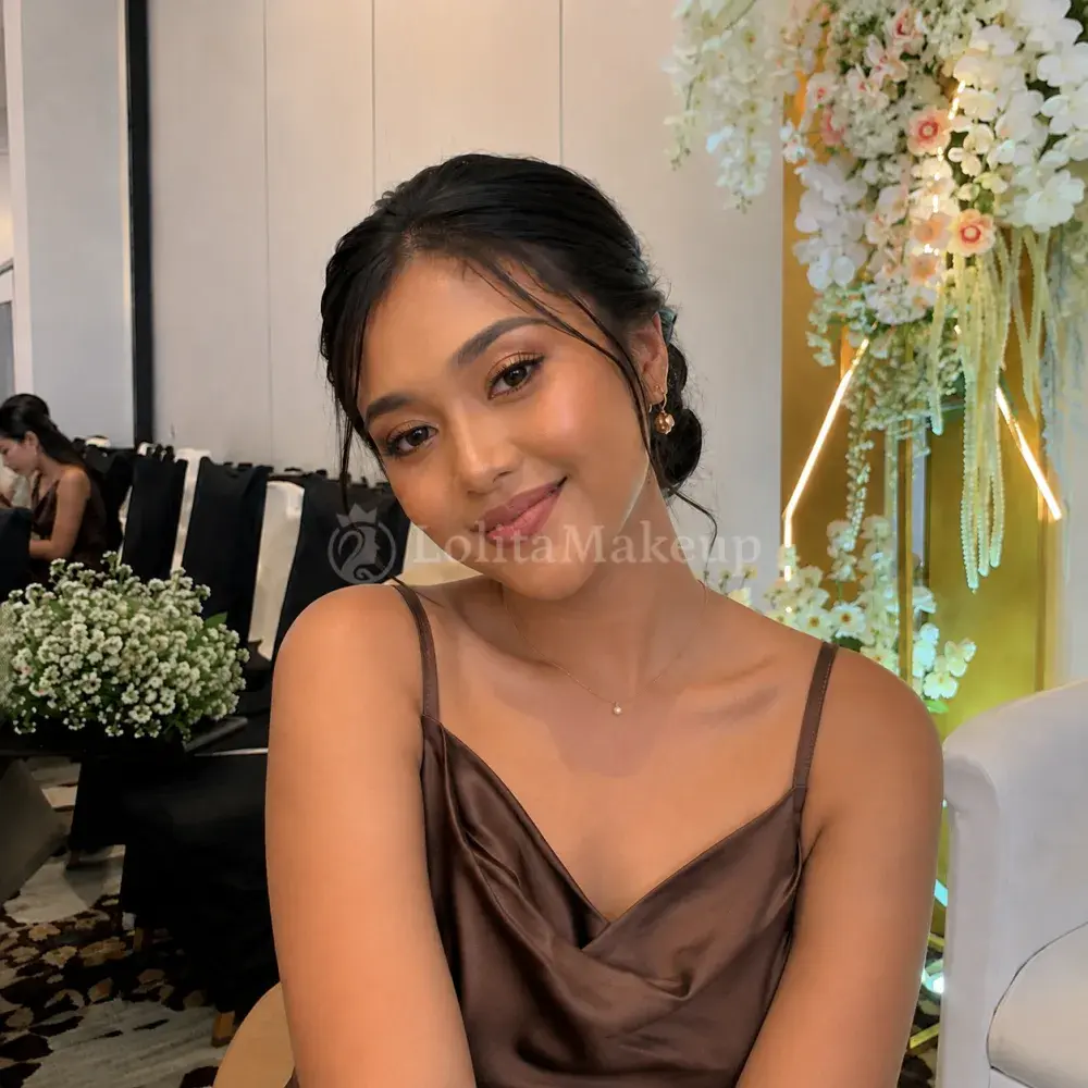 Makeup Bridesmaid