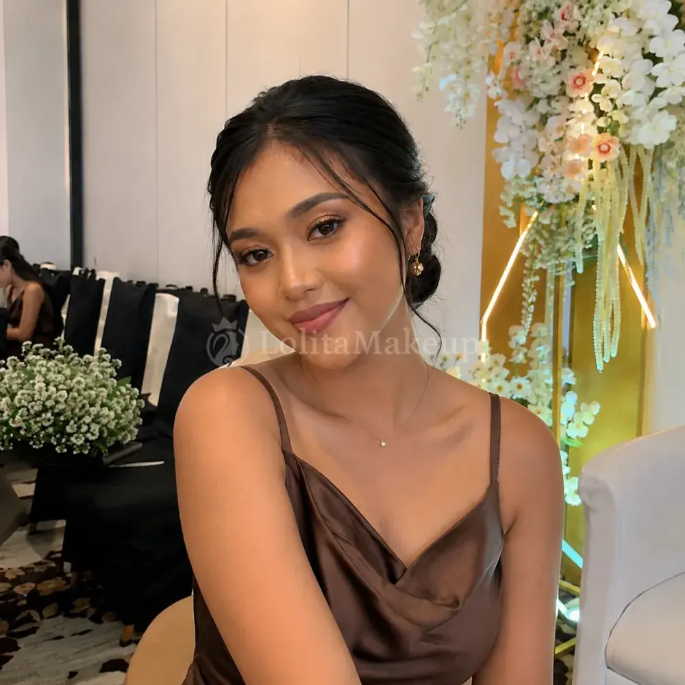 Makeup Bridesmaid