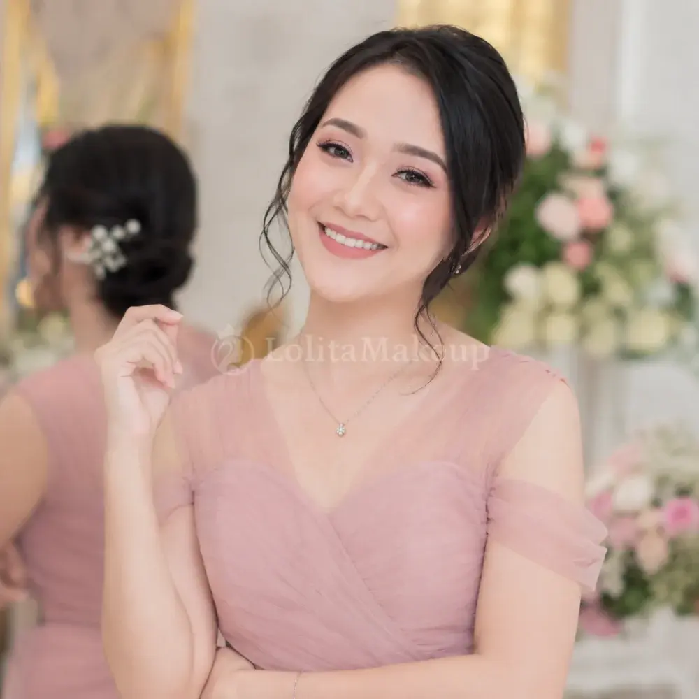 Makeup Bridesmaid