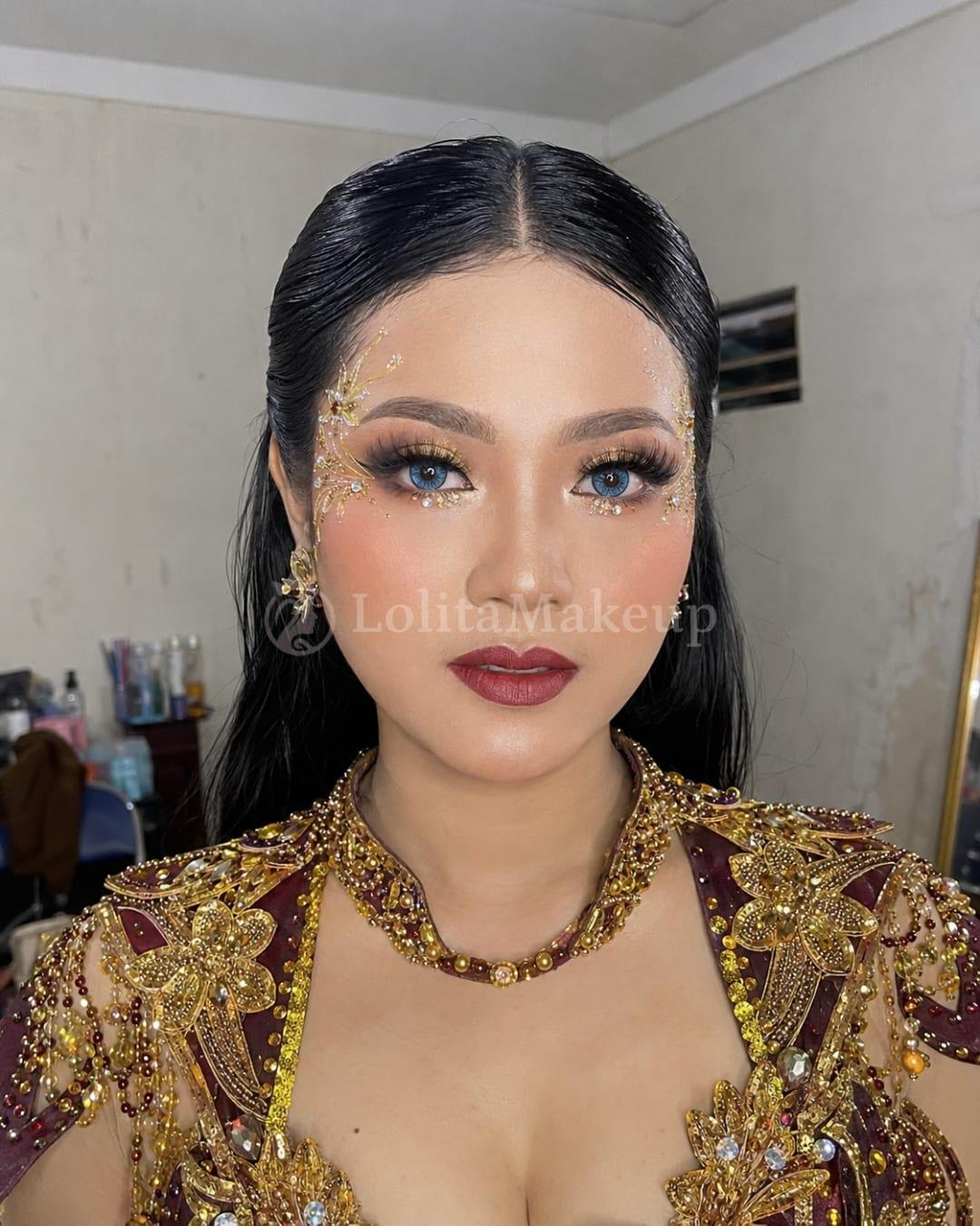Makeup Karnaval