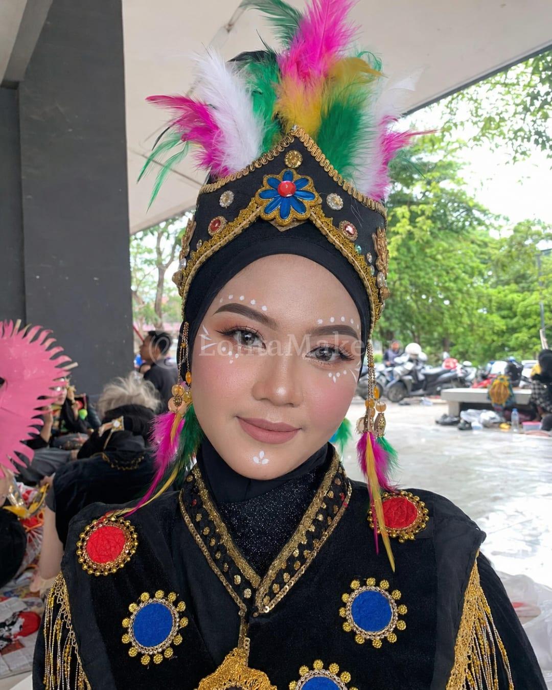 Makeup Karnaval