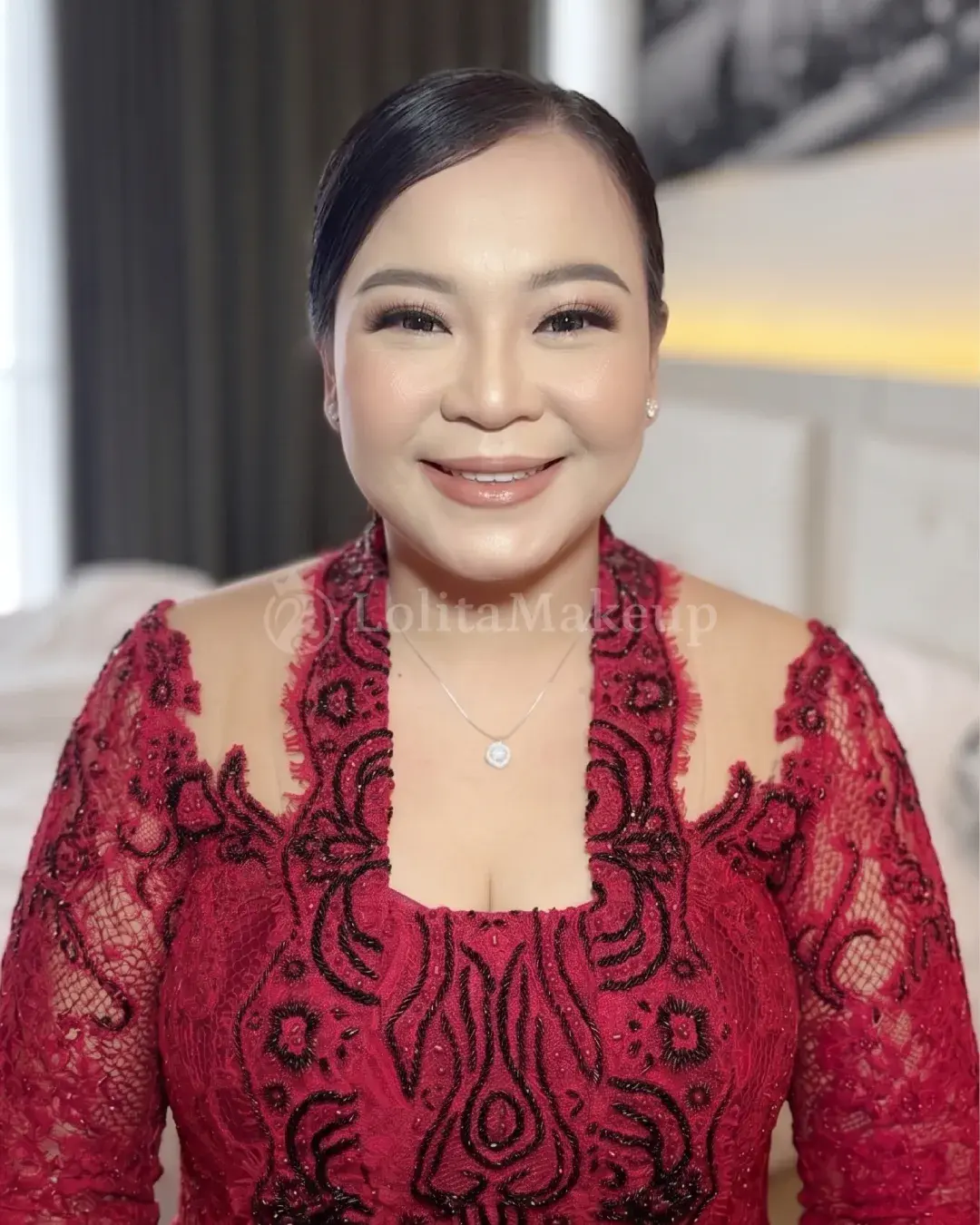 Makeup Pendamping Wisuda